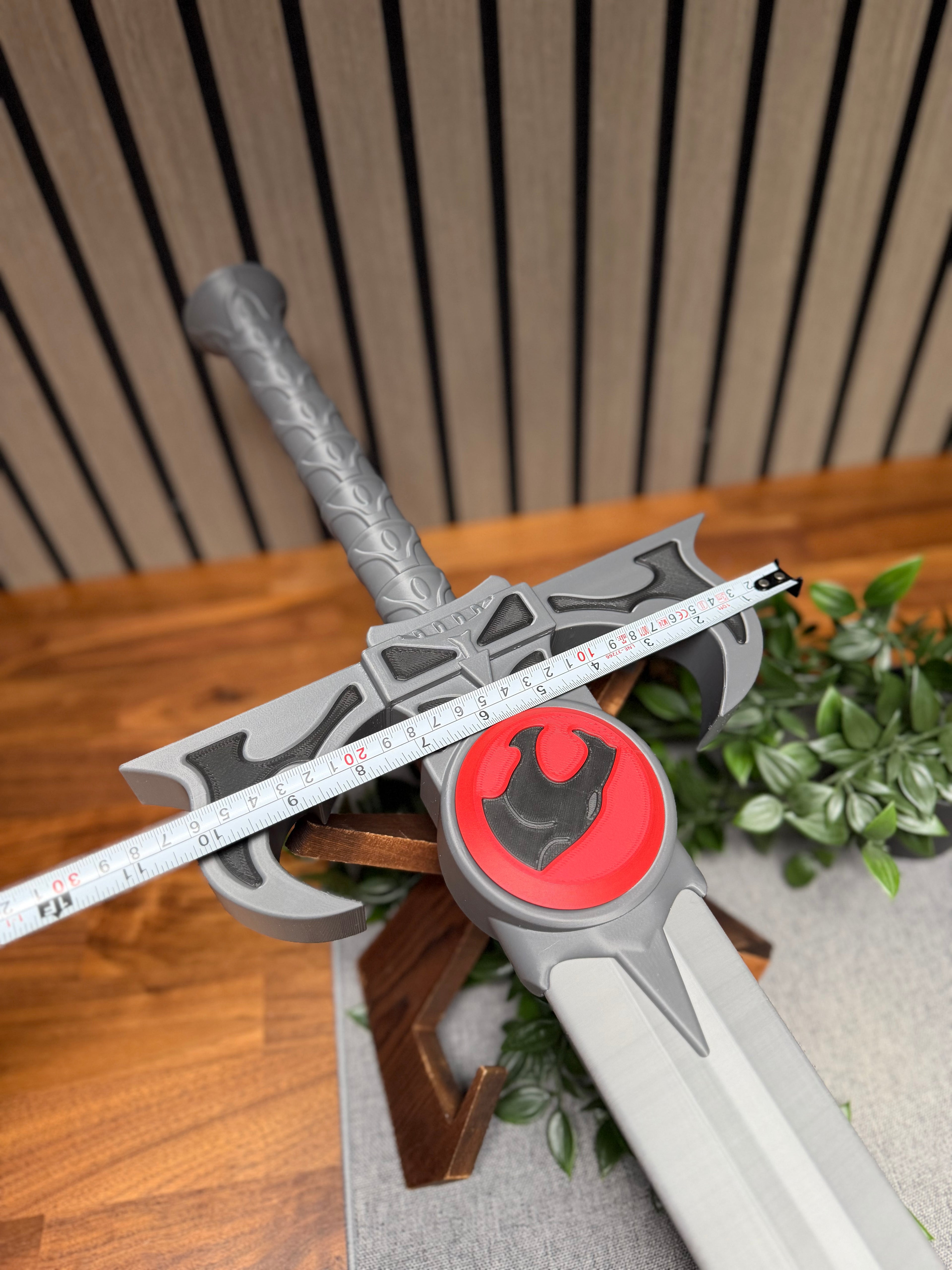 Sword of Omens Cosplay Prop – Full Size ThunderCats Inspired Display Sword