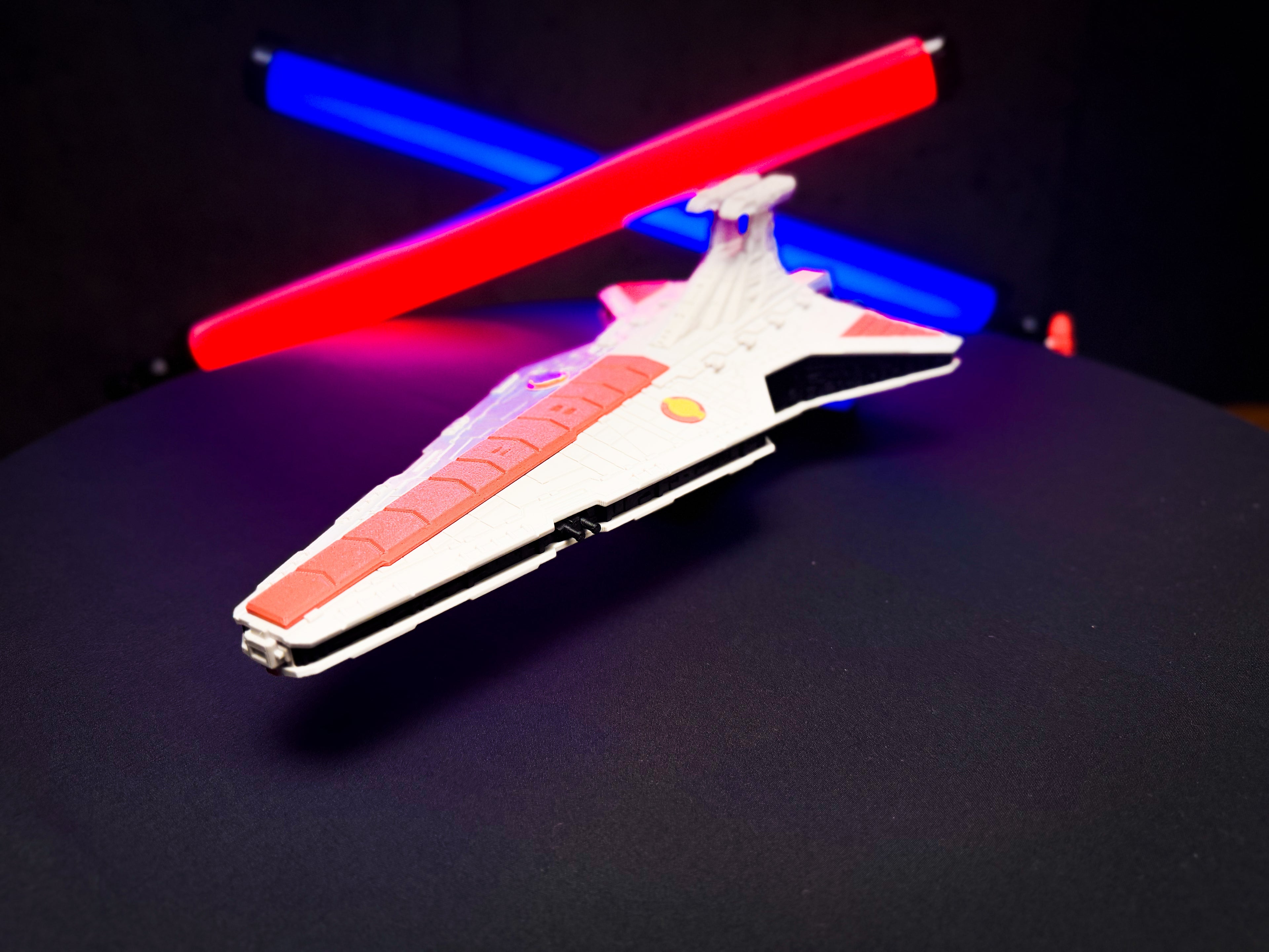 Venator-Class Star Destroyer Kit – 3D Printed Display Model with Stand