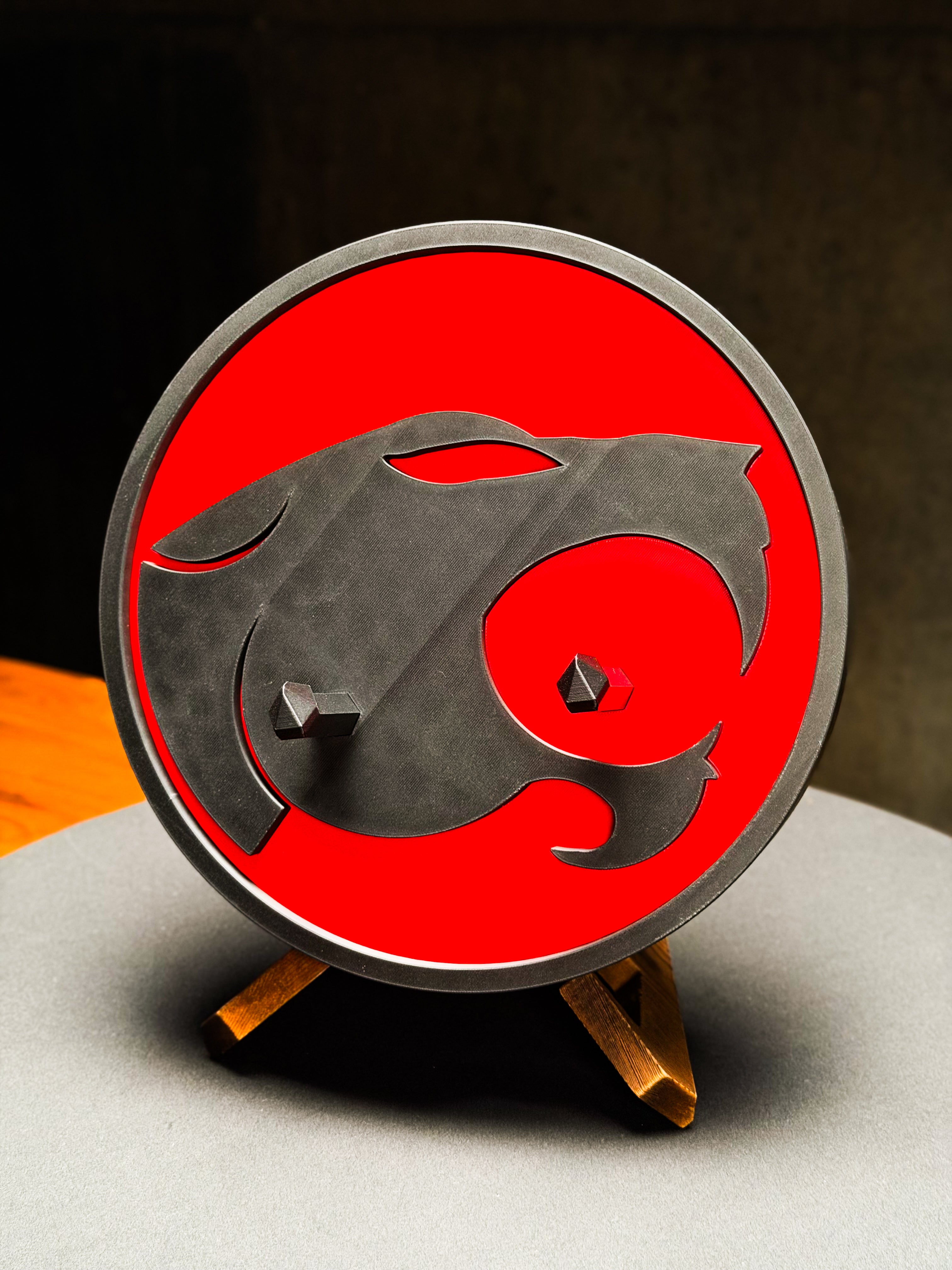 Thundercats Sword & Dagger Wall Mount – Prop & Collectible Display Holder