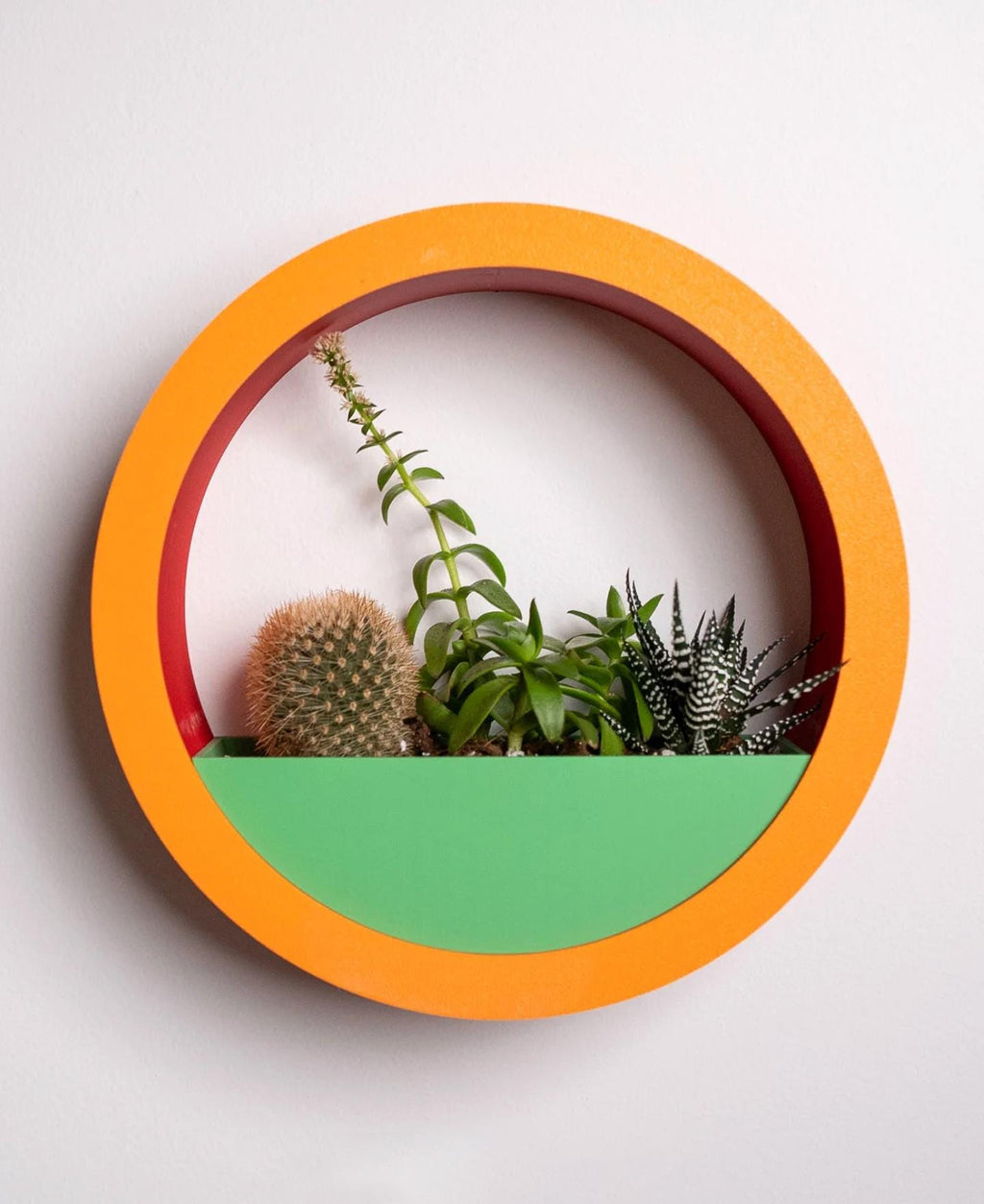 Modern Circle Wall Planter with Hidden Drip Jar | 3D Printed