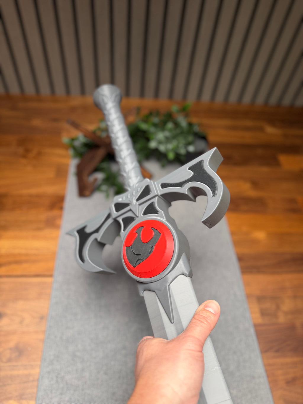 Sword of Omens Cosplay Prop – Full Size ThunderCats Inspired Display Sword