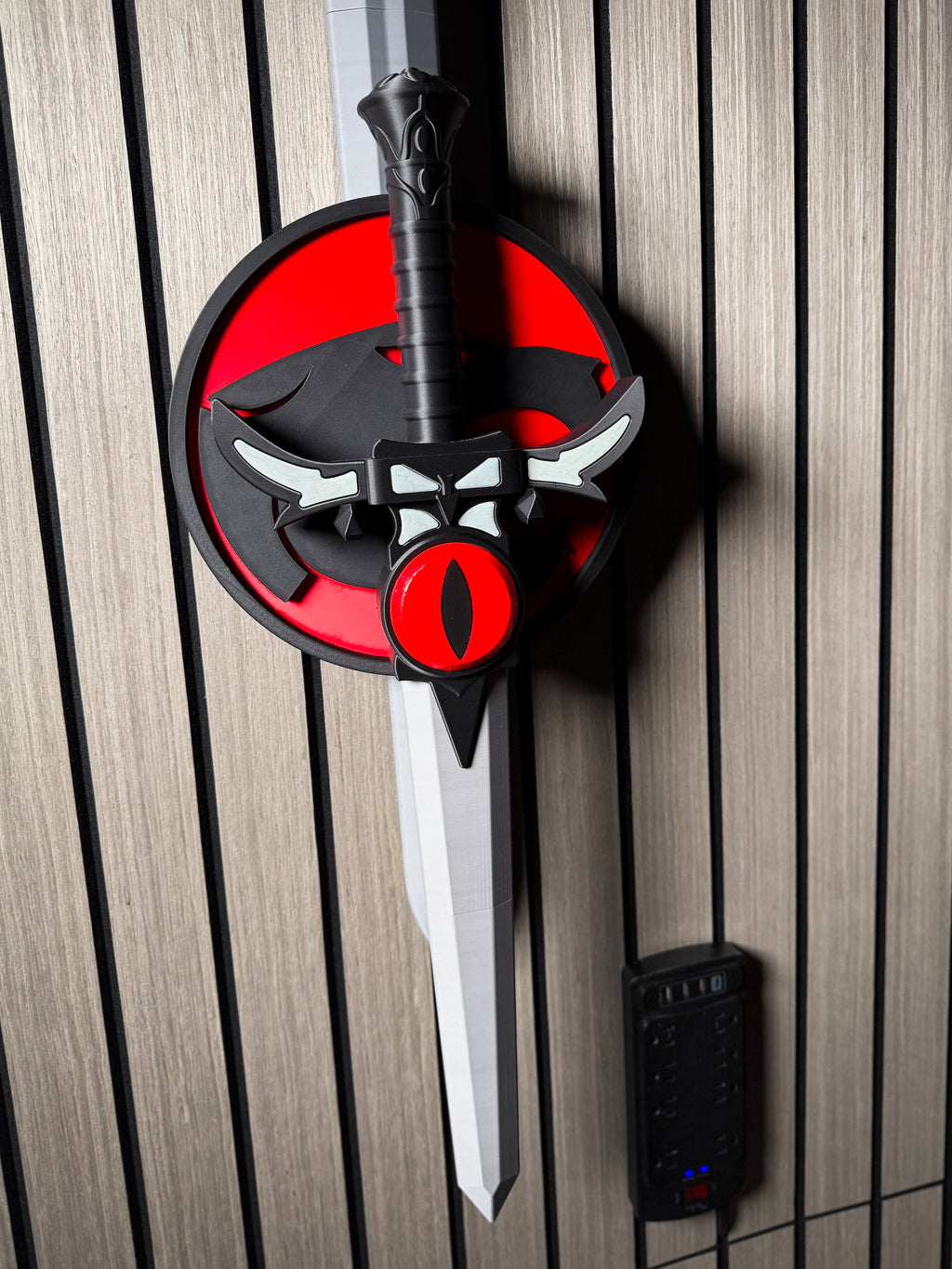 Thundercats Sword & Dagger Wall Mount – Prop & Collectible Display Holder