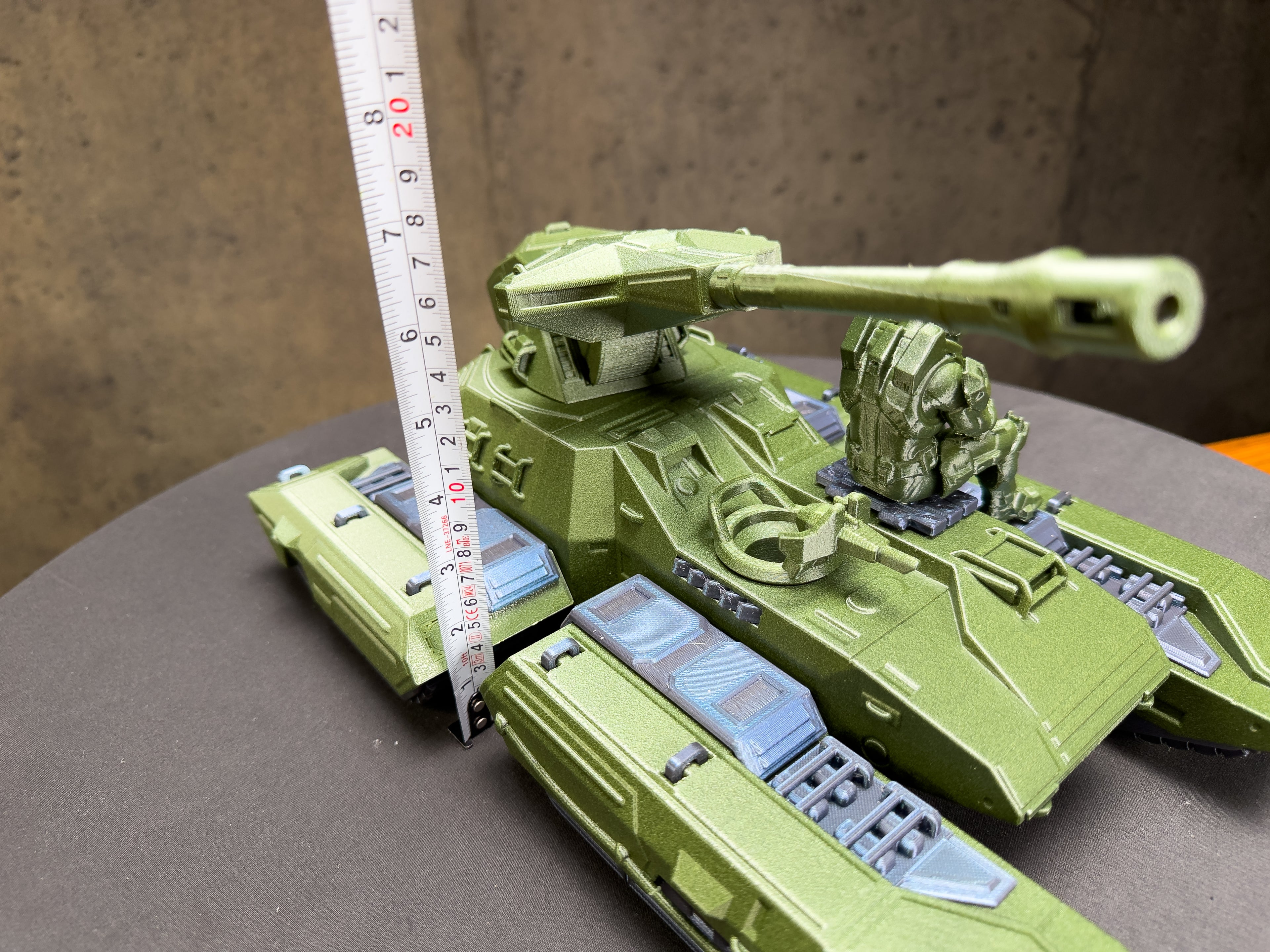 M808 Scorpion Tank – HALO inspired fan art