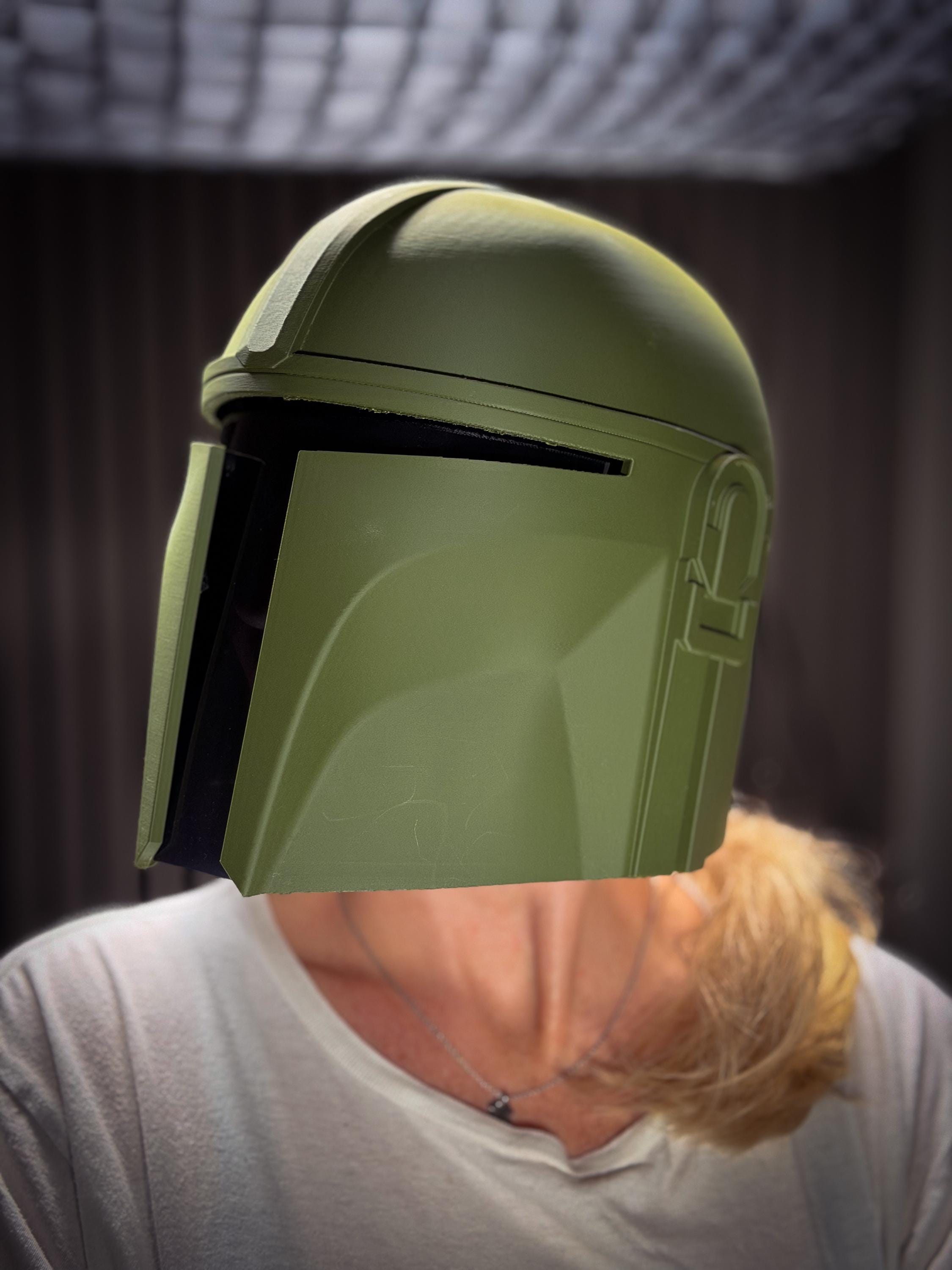 Mandalorian Helmet – Wearable Cosplay Helmet with Visor & Padding | Custom Size